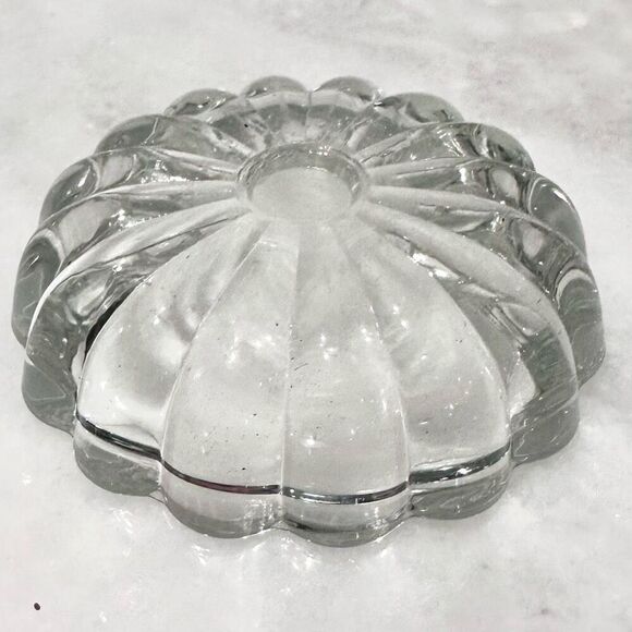 Vintage Crystal Salt/Seasoning Dishes Set of 4 - Picture 4 of 4